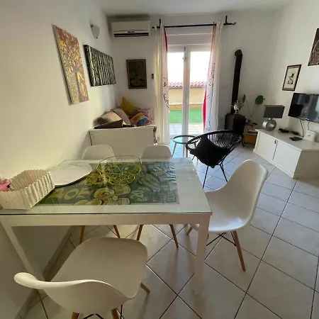Andrea Apartamento Peroj